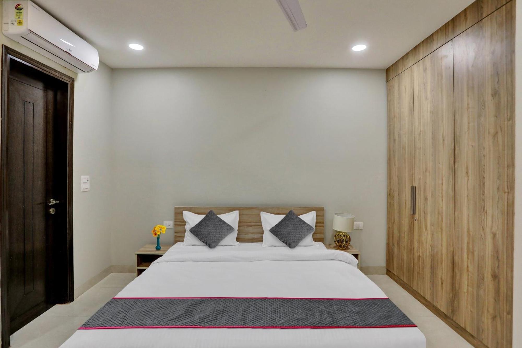 Townhouse Xanthe Hotell Noida Eksteriør bilde